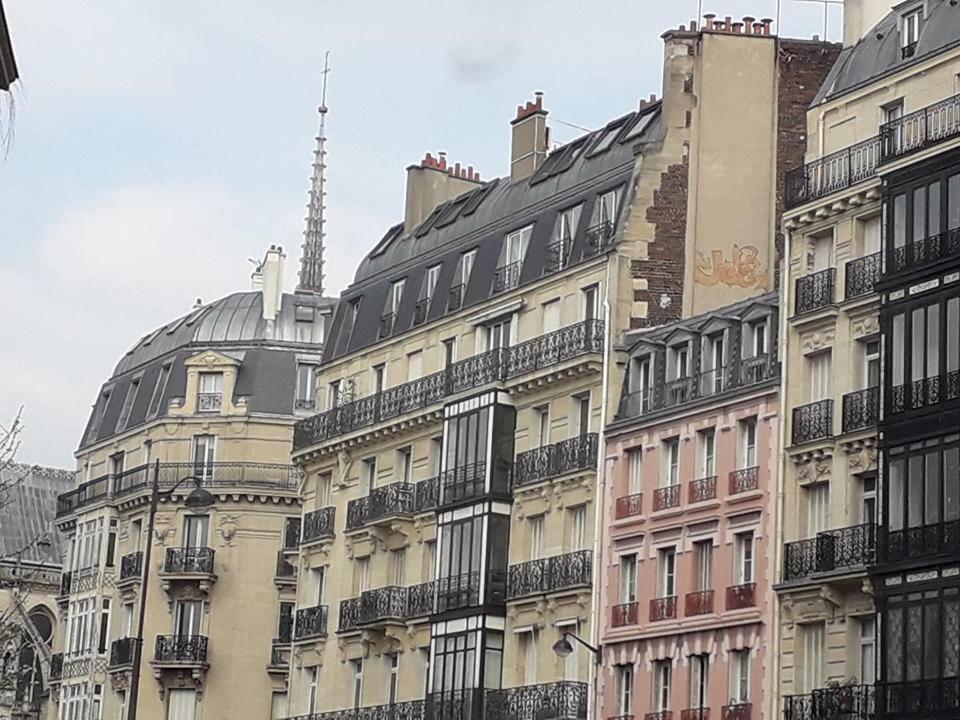 Appartement Coeur De Notre Dame Equipe Type Dernier Etage Ascenseur Climatisation *